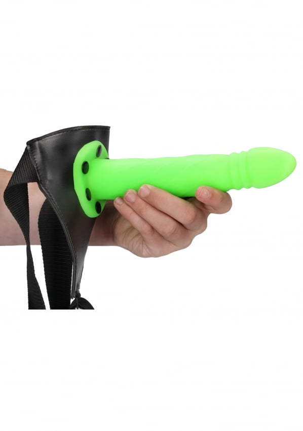 Holle Strap-on dildo gedraaid