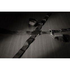 Over de deur bondagekruis