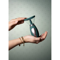 Enhance - Oplaadbare Vulva- en Borstpomp - Bosgroen